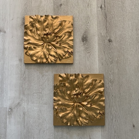 Gold wall art flowers textured heavy plastic set of two luxury home decor 3D - Picture 1 of 12